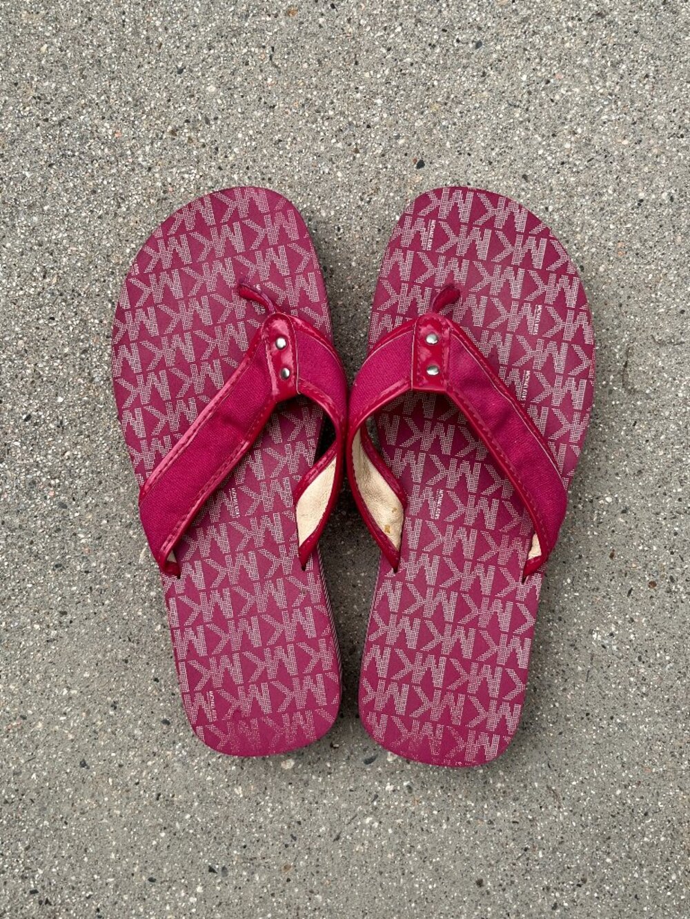 Michael Kors Pink Logo Flip Flops Monogram Thong Sandals Summer y2k stripes